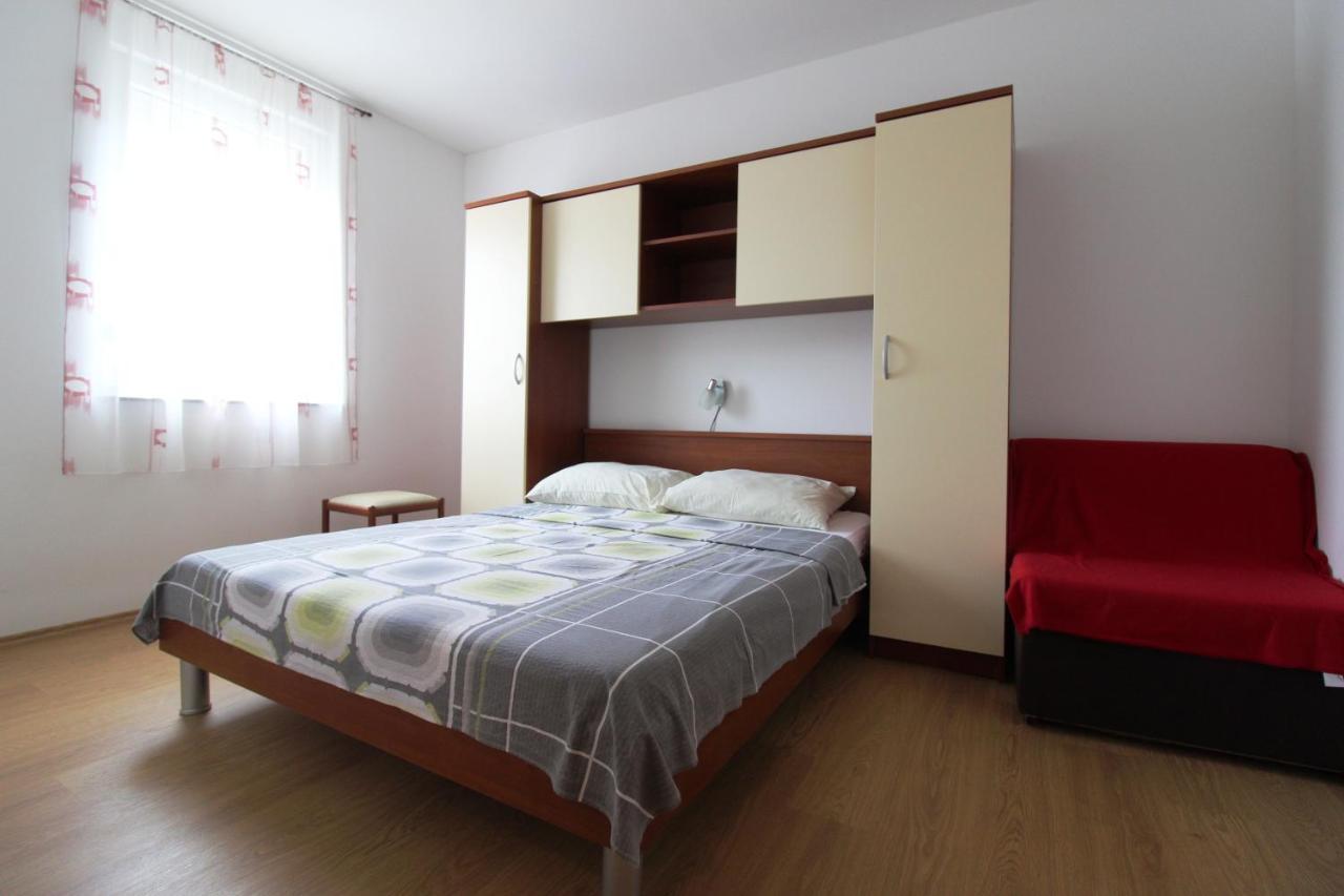 Apartment Sea View Saric Drage Exteriér fotografie