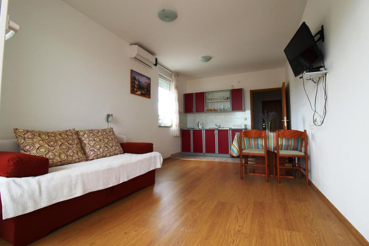 Apartment Sea View Saric Drage Exteriér fotografie