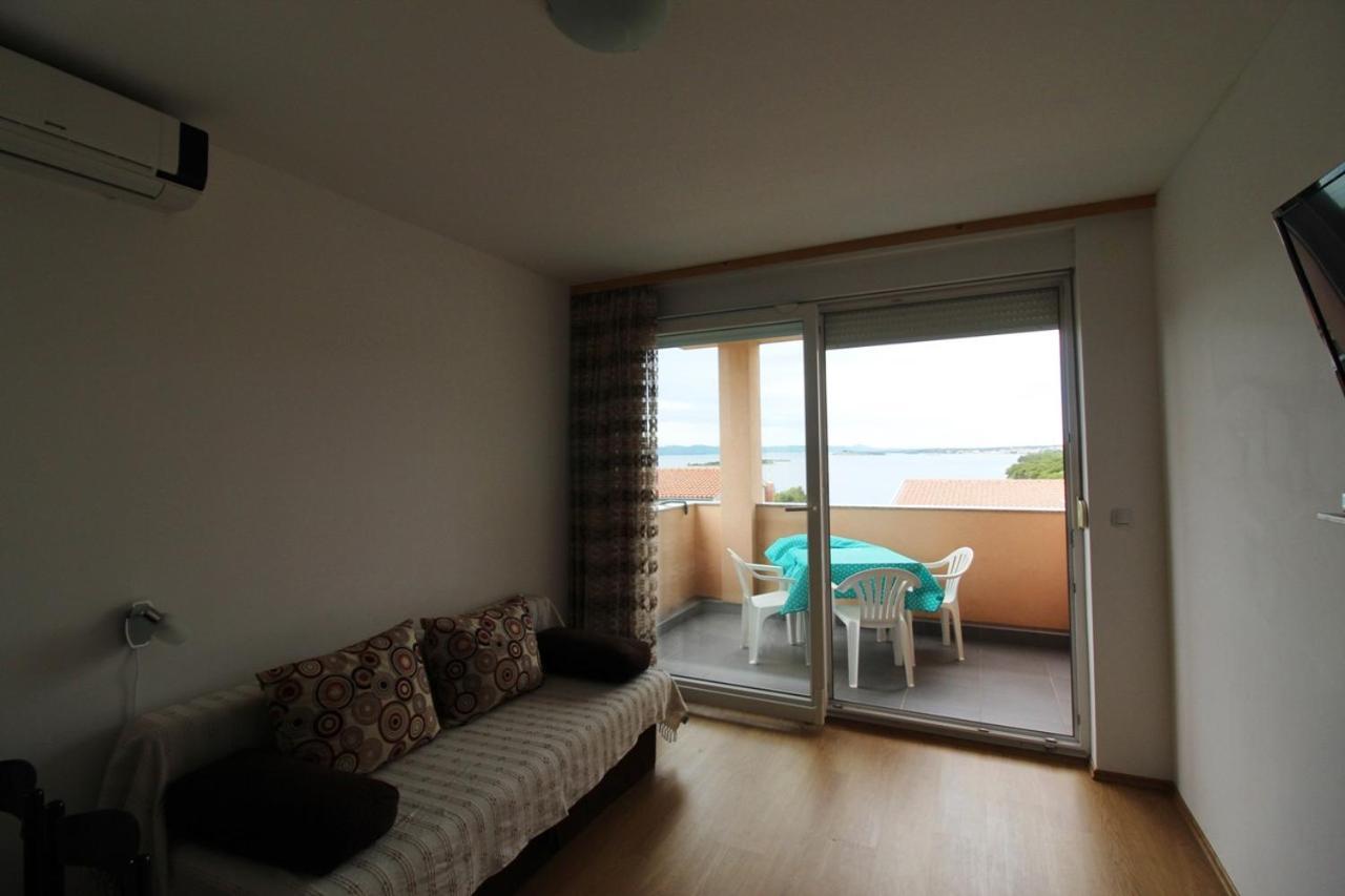 Apartment Sea View Saric Drage Exteriér fotografie