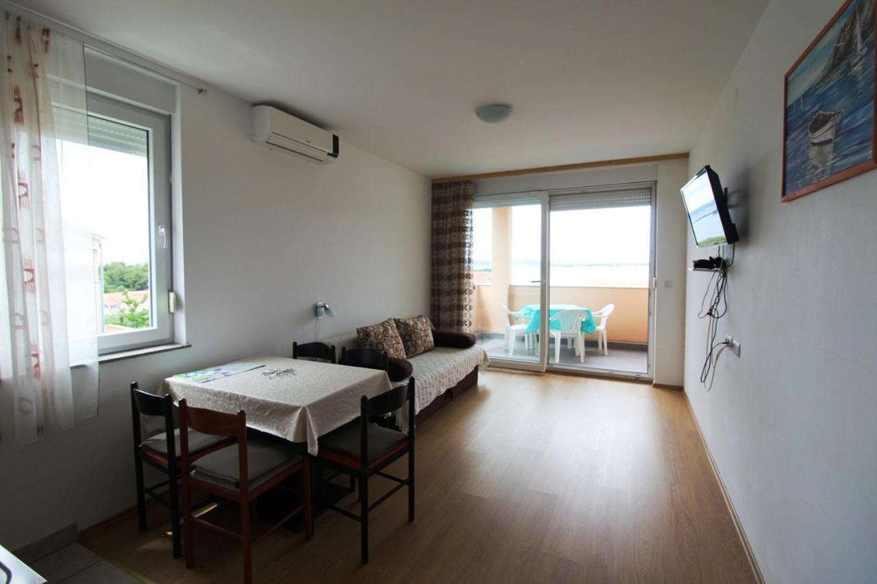 Apartment Sea View Saric Drage Exteriér fotografie