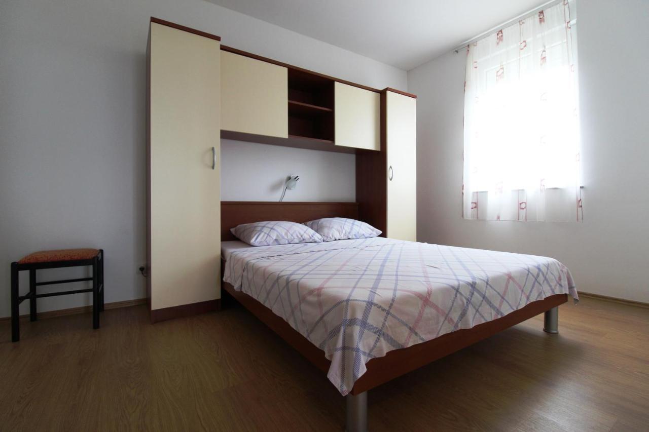 Apartment Sea View Saric Drage Exteriér fotografie